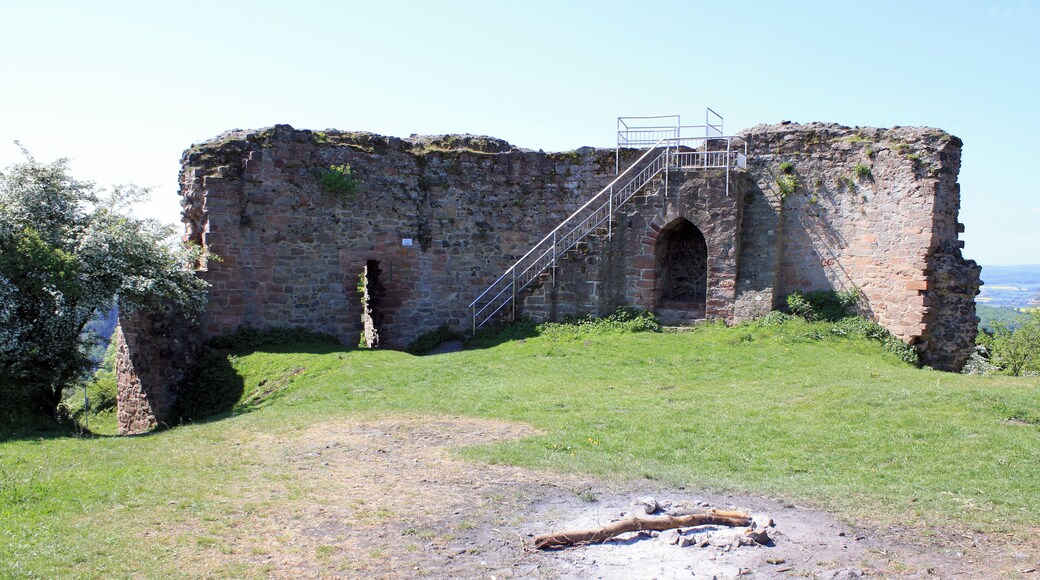 Burgruine Frauenberg von innen