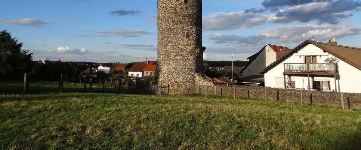 This is a picture of the hessian Kulturdenkmal (cultural monument) with the ID