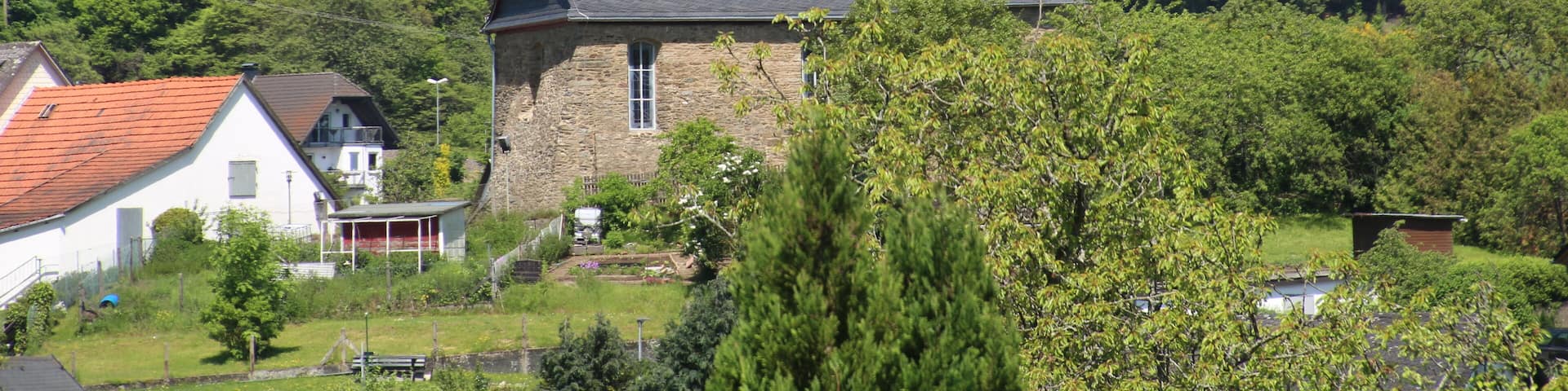 This is a picture of the hessian Kulturdenkmal (cultural monument) with the ID