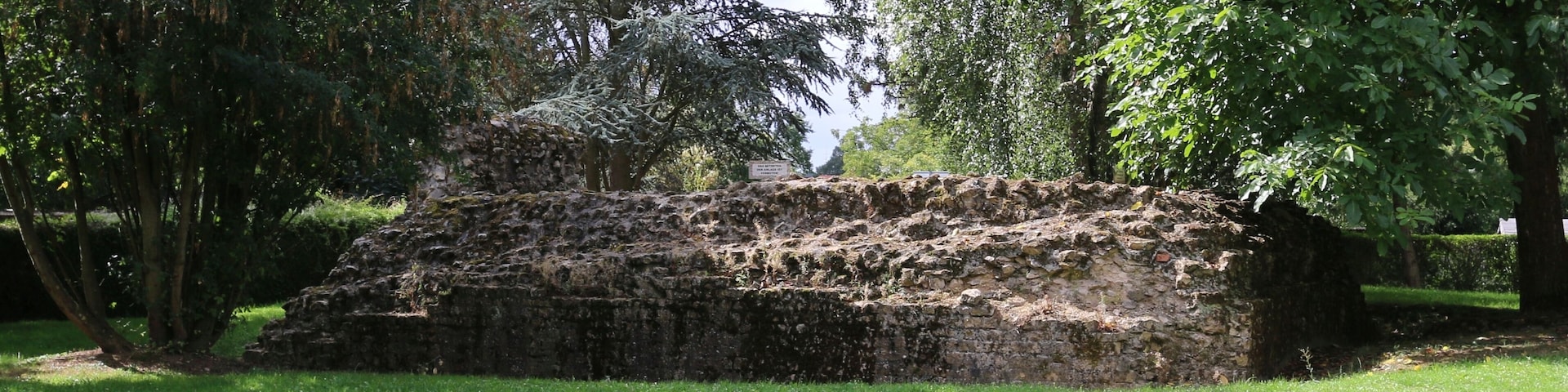 This is a picture of the hessian Kulturdenkmal (cultural monument) with the ID