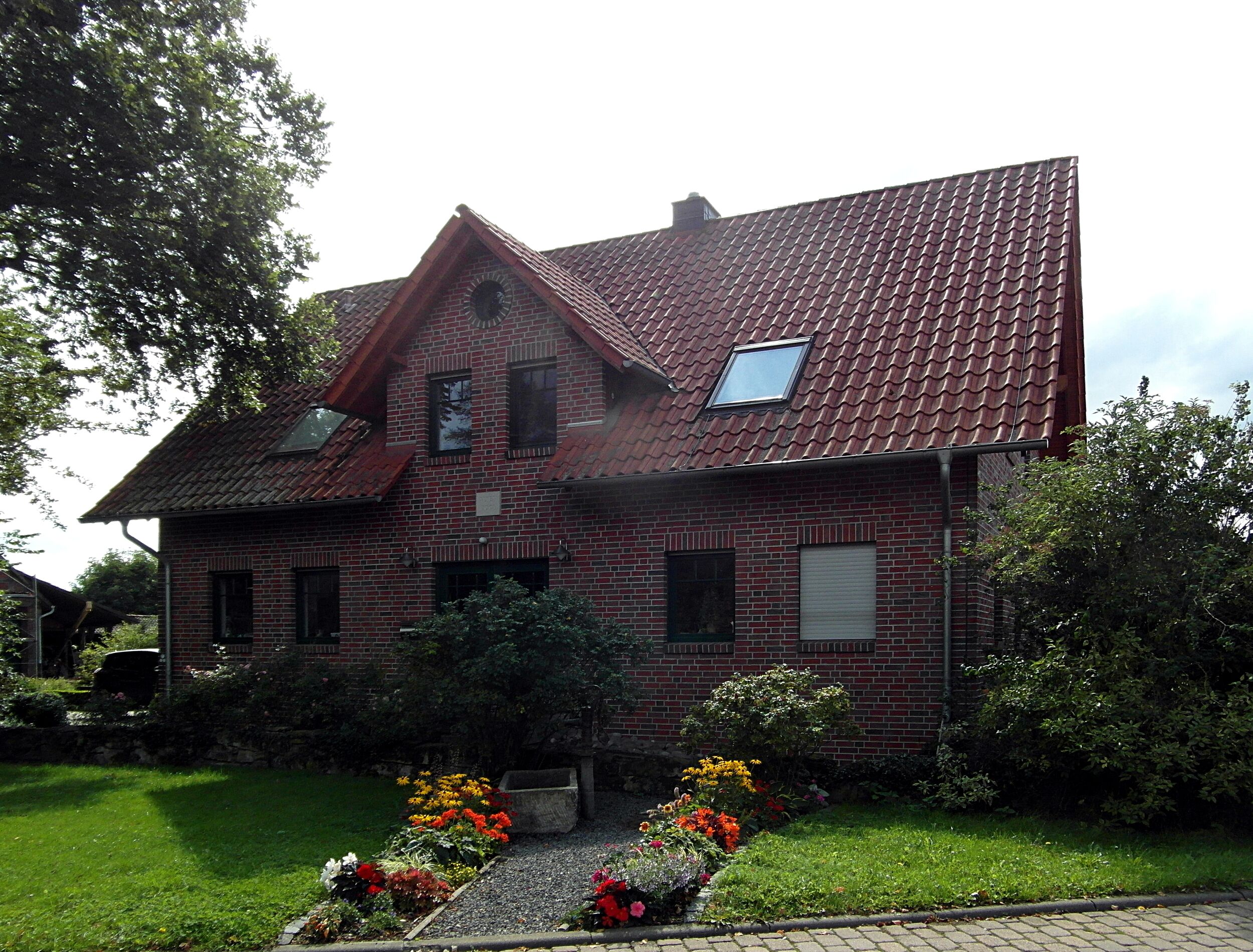 Wohnhaus Bröhnfeld 1 im Seelzer Stadtteil Almhorst