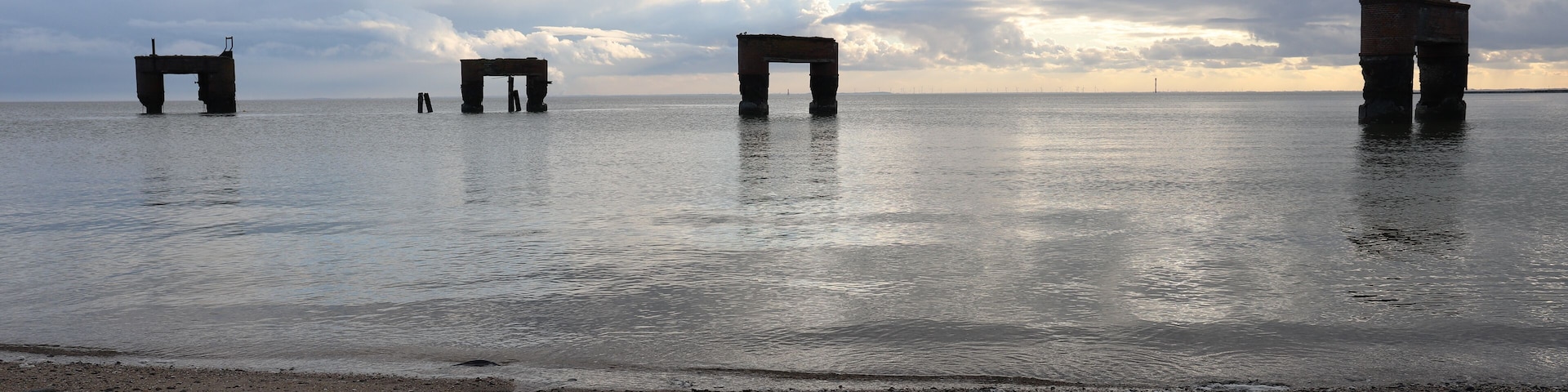 Fähranleger bei Eckwarderhörne, Butjadingen im Jadebusen