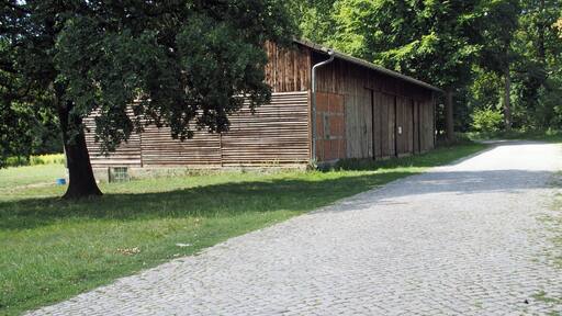Alte Scheune im ehemaligen Dorf Böstlingen (Heidmark)