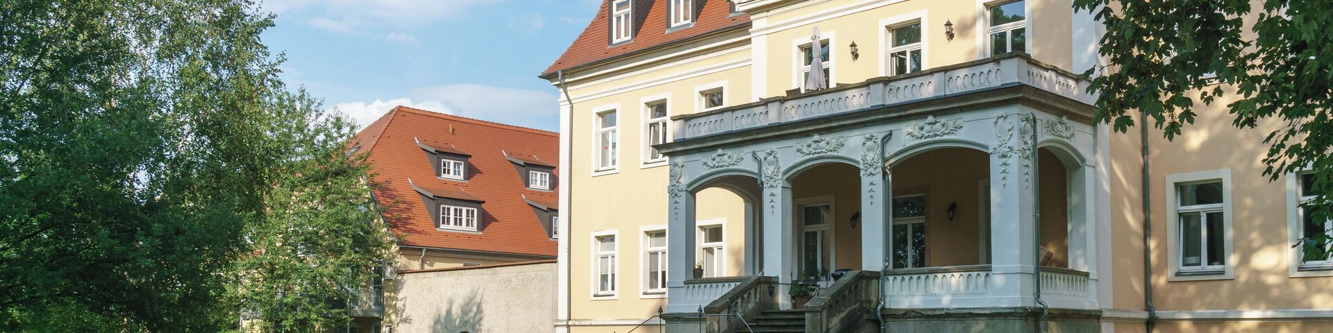 Schloss Ammelshain, Ansicht vom Schlosspark