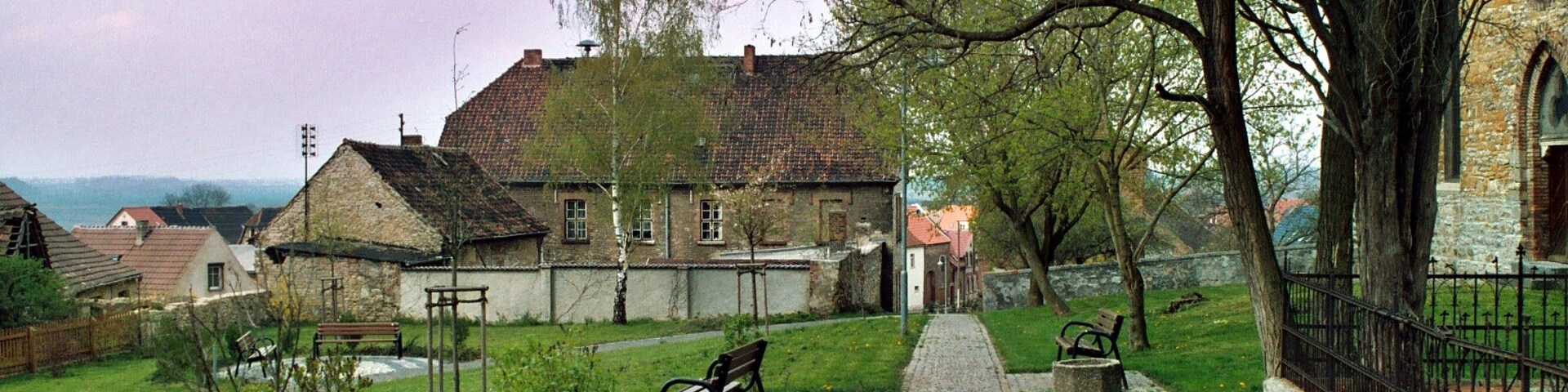 Schadeleben (Seeland), on the church hill