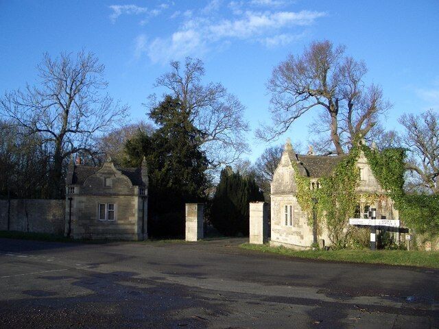 Gatehouses to Lilford Hall These two attractive gatehouses guard the entrance to Lilford Hall. They are to be found opposite the road from Achurch and at its junction with another between Pilton and the A605.
