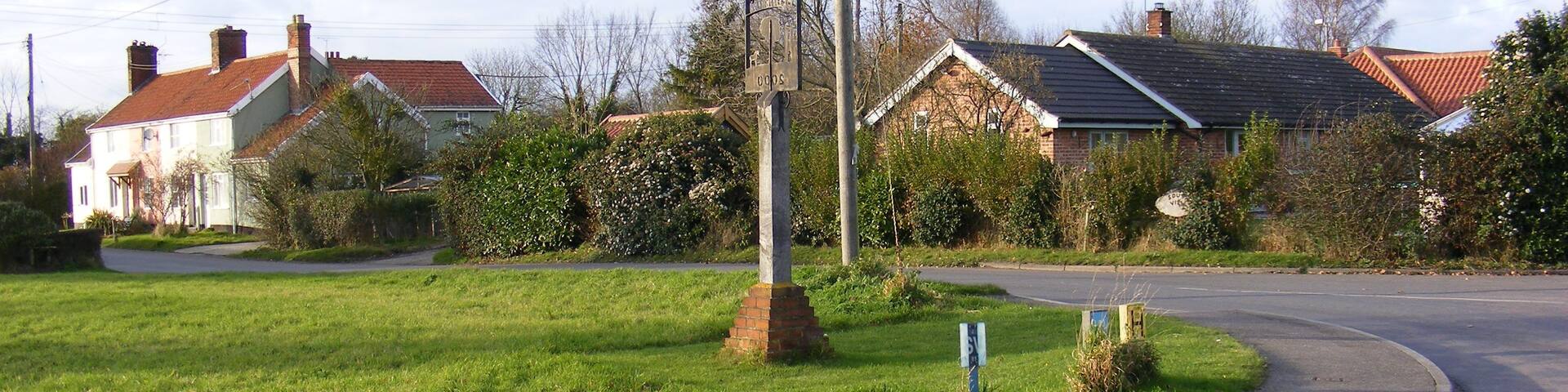 Bedfield Village Sign (Rear view)