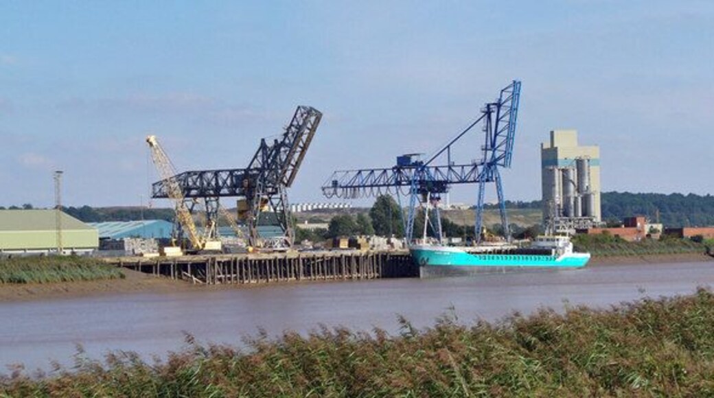 Flixborough Wharf Photo taken from the B1392 North of Amcotts.