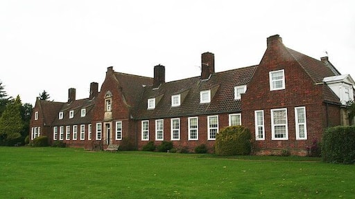 McAulay Memorial Homes, Aylesby
