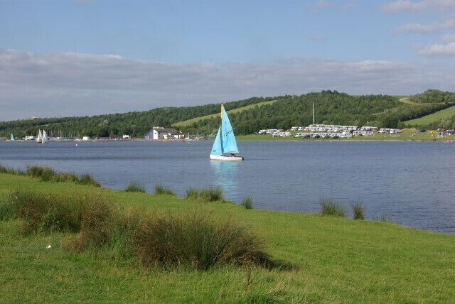 Rother Valley Country Park Rother Valley Country Park consists of two lakes, formed from flooded opencast colliery workings. Today it is a centre for various water-based leisure activities, including sailing. The building on the far side of the lake is the Watersports Centre.