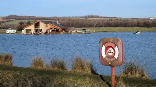 Where's the cable skiers today? Cable ski lake at Rother Valley Country Park. http://www.sheffieldcablewaterski.com/