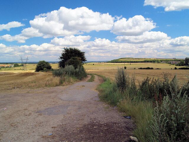 Start of Haids lane off Braithwell Road. The lane crosses the B6376 at this point.