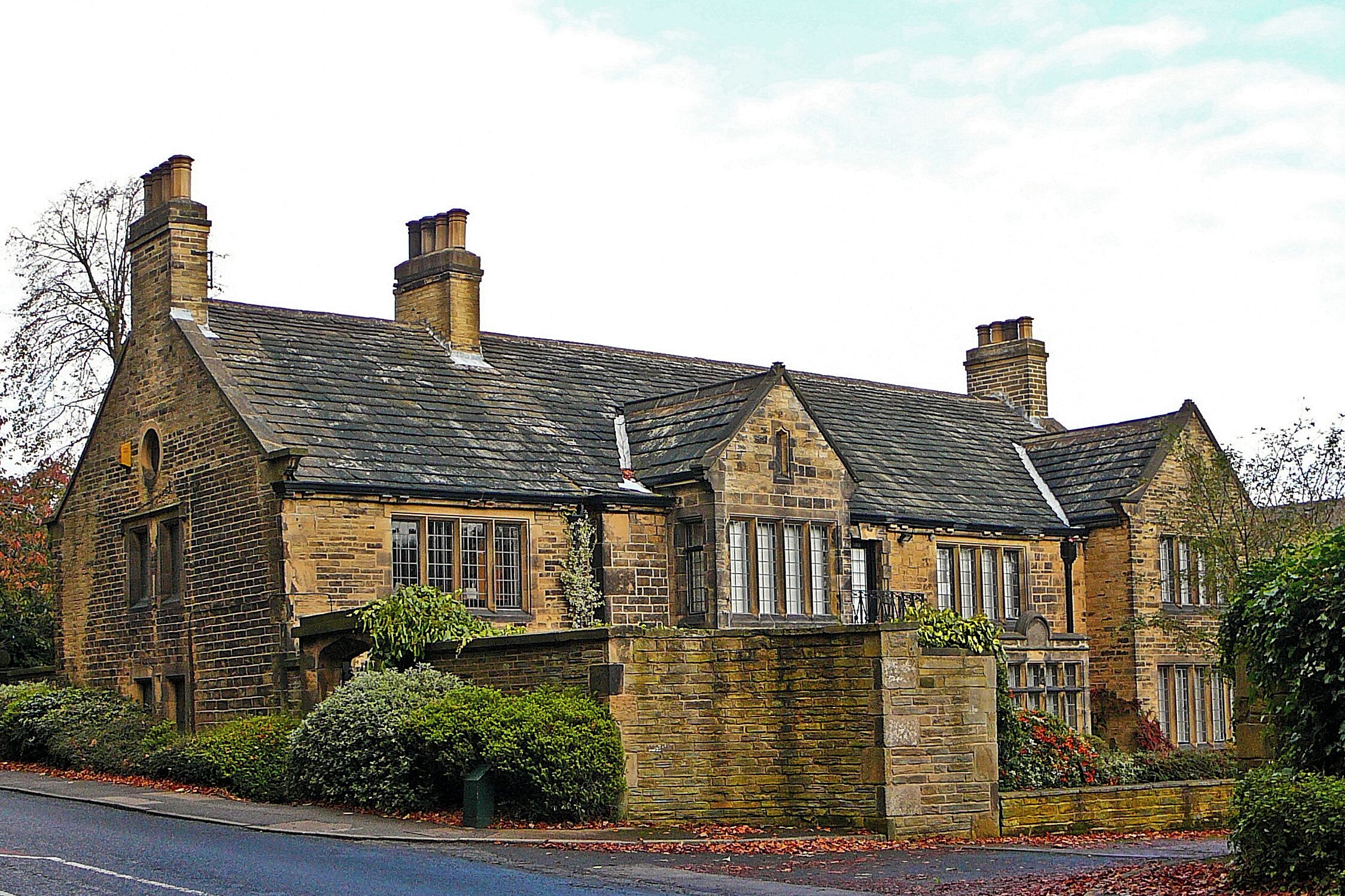 Woodhall Lane, Pudsey