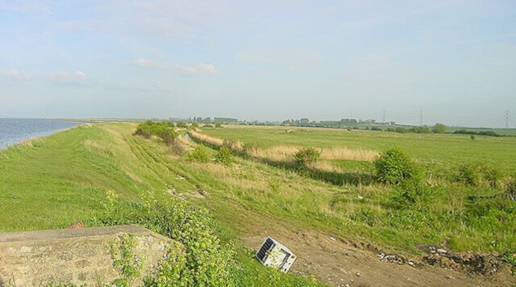 Saxon Shore Way, Elmley Ferry. Looking east along the Swale.