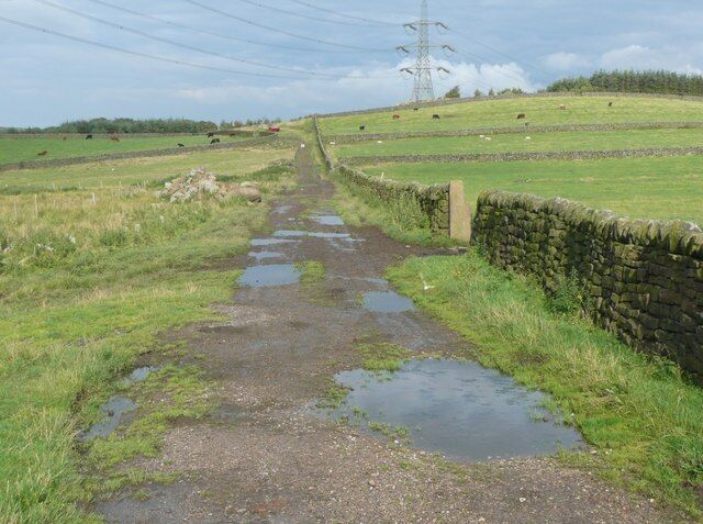 Bridleway off the A616, Dunford Leading to Hazelhead Hall via a bridge over the River Don. Presumably also to the Trans-Pennine Trail.