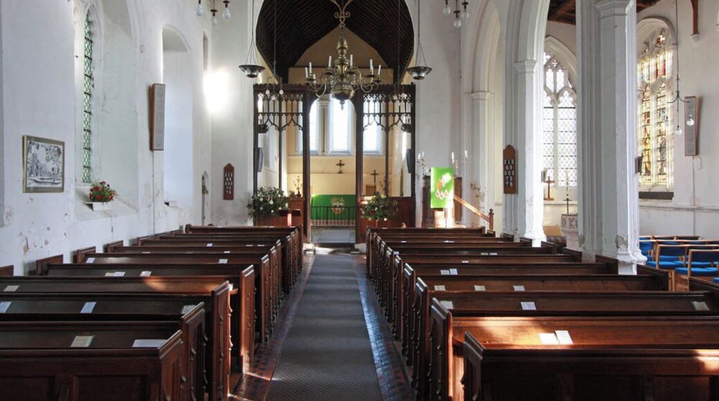 Holy Trinity, Meldreth - East end