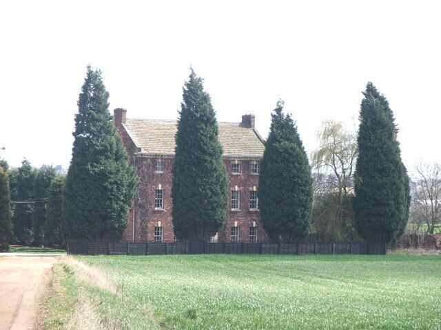 Dunford House, Methley. A quick search on Google doesn't reveal much about this house other than it was once the home of David Dunnerdale, a potter, in the 19th century. More research due I think.