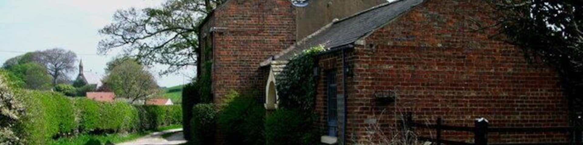 South Stainley School Former school and school house at South Stainley.