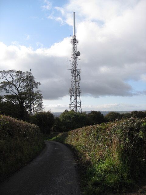 Hundall - Windmill Lane and TV Masts