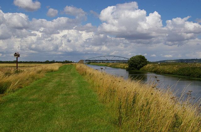 Birdhouse Clough Pipe Bridge. Note the Owl box just left of the path.