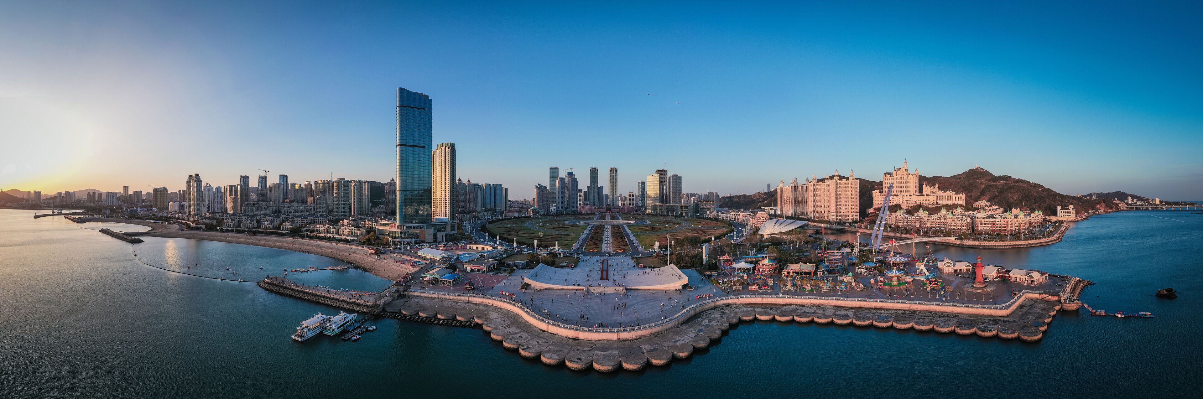 Aerial photography of Dalian Xinghai Square, the second largest square in Asia, taken in Dalian, Liaoning Province, China
