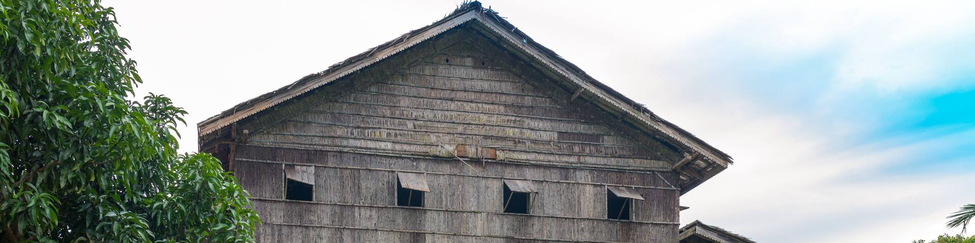 Sarawak Cultural Village is located in the north of Kuching on the Santubong peninsula. It showcases the various ethnic groups carrying out traditional activities in their respective traditional house