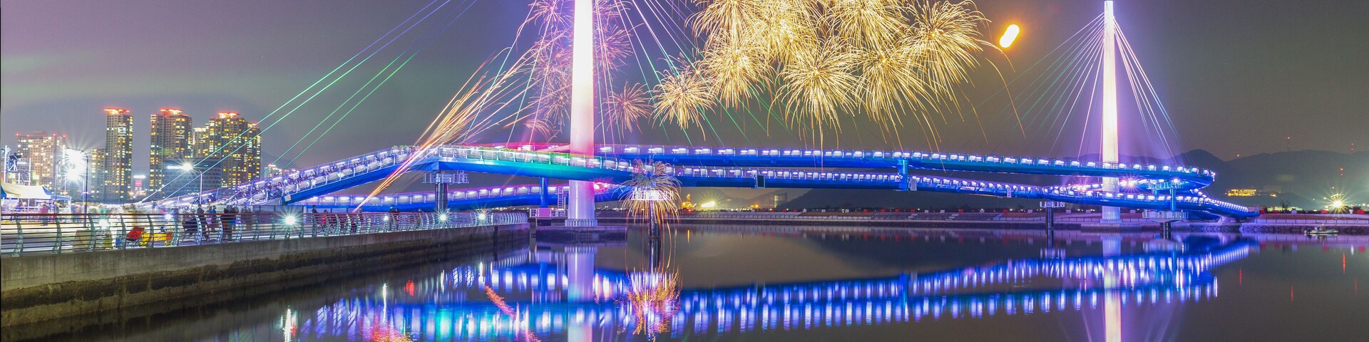 Masan Fish Market. Marine Nuri Park. Night view of the West Port Park Bridge in Changwon, South Gyeongsang Province, South Korea.