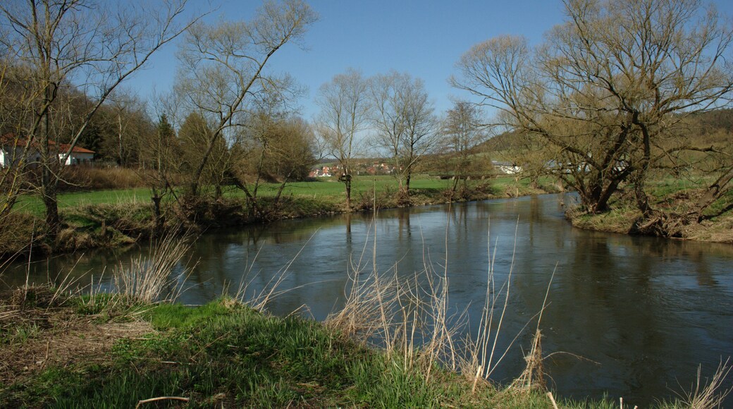 Confluence of rivers, the Fulda (right) is joined by the Schlitz River (left).