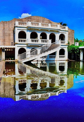 The Former Residence of Liang Qichao (梁啟超 1873-1929 A.D.), where located in Xinhui District, Jiangmen City, Guangdong Province, China. Liang was great Chinese thinker and statesman, his former residence is a major historical and cultural site protected at the national level.
#China #Xinhui #Jiangmen #Guangdong #residence #reflection #history #pool