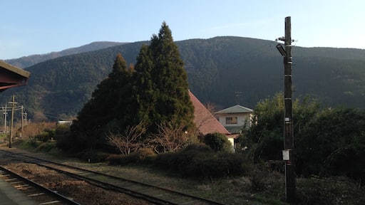 立野駅より望む立野火口瀬
