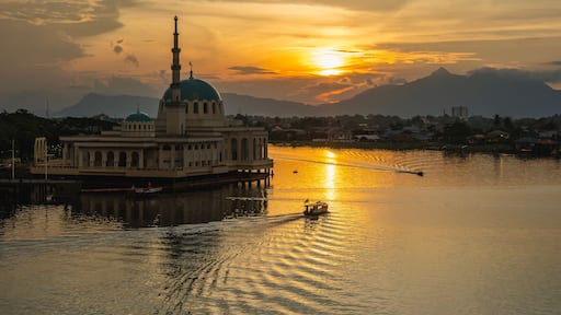 Kampung Tanjung Batu