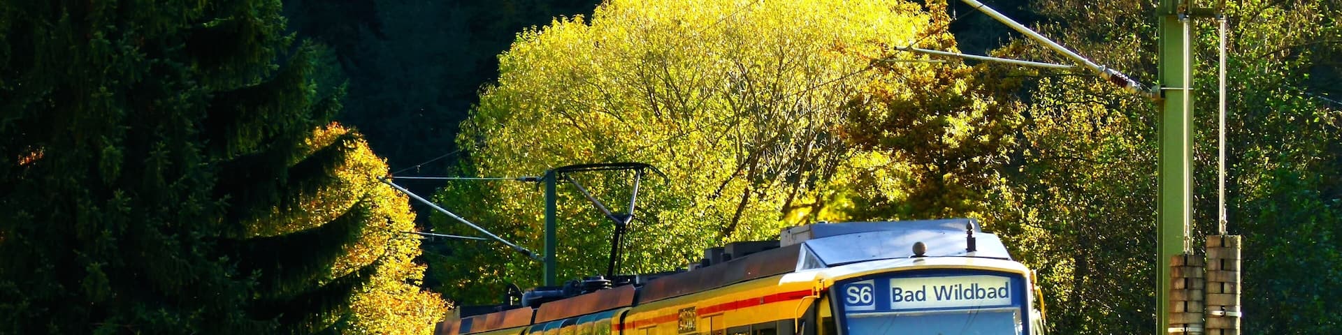 S6 On The Eyach Bridge
