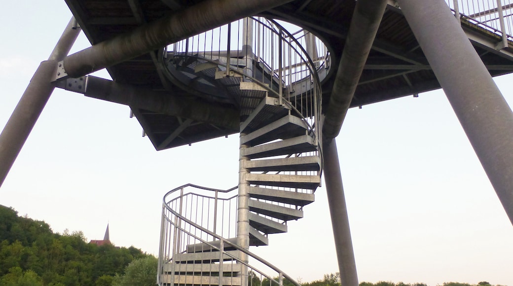 Aussichtsturm Zugwiesen; Nahaufnahme mit Wendeltreppe