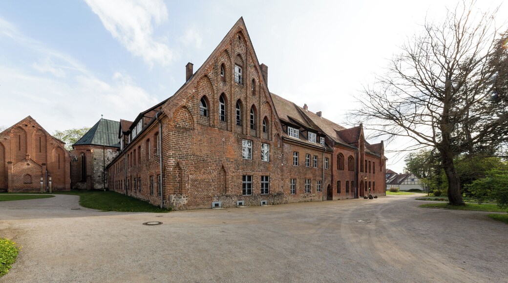This is a picture of the Brandenburger Baudenkmal (cultural heritage monument) with the ID