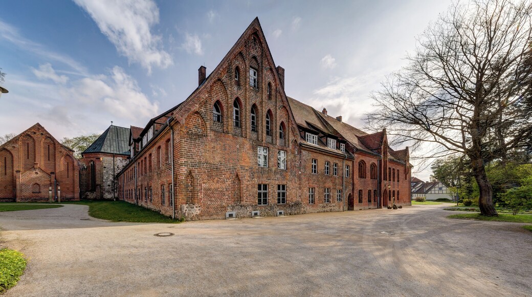 This is a picture of the Brandenburger Baudenkmal (cultural heritage monument) with the ID