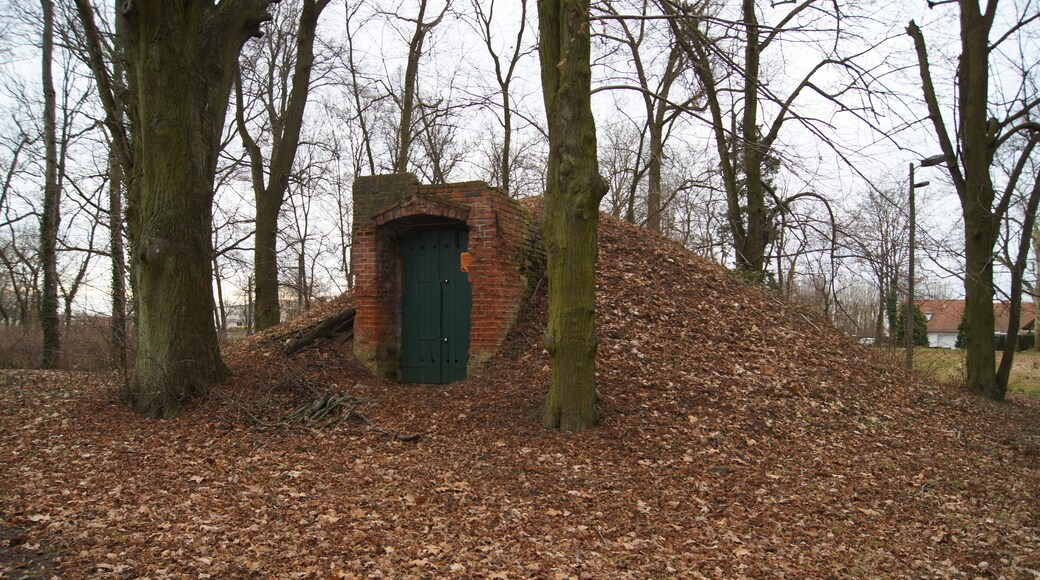Ice cellar at Manor Park Markendorf (Frankfurt (Oder)), Brandenburg, Germany