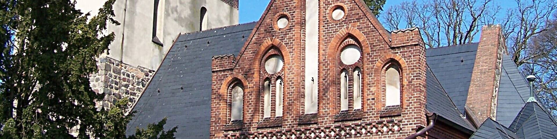 This is a picture of the Brandenburger Baudenkmal (cultural heritage monument) with the ID