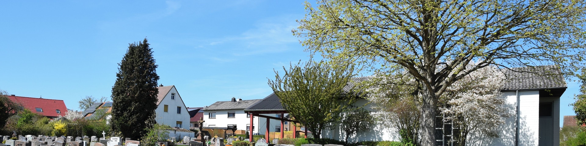 Der Friedhof in Schröck (Marburg)