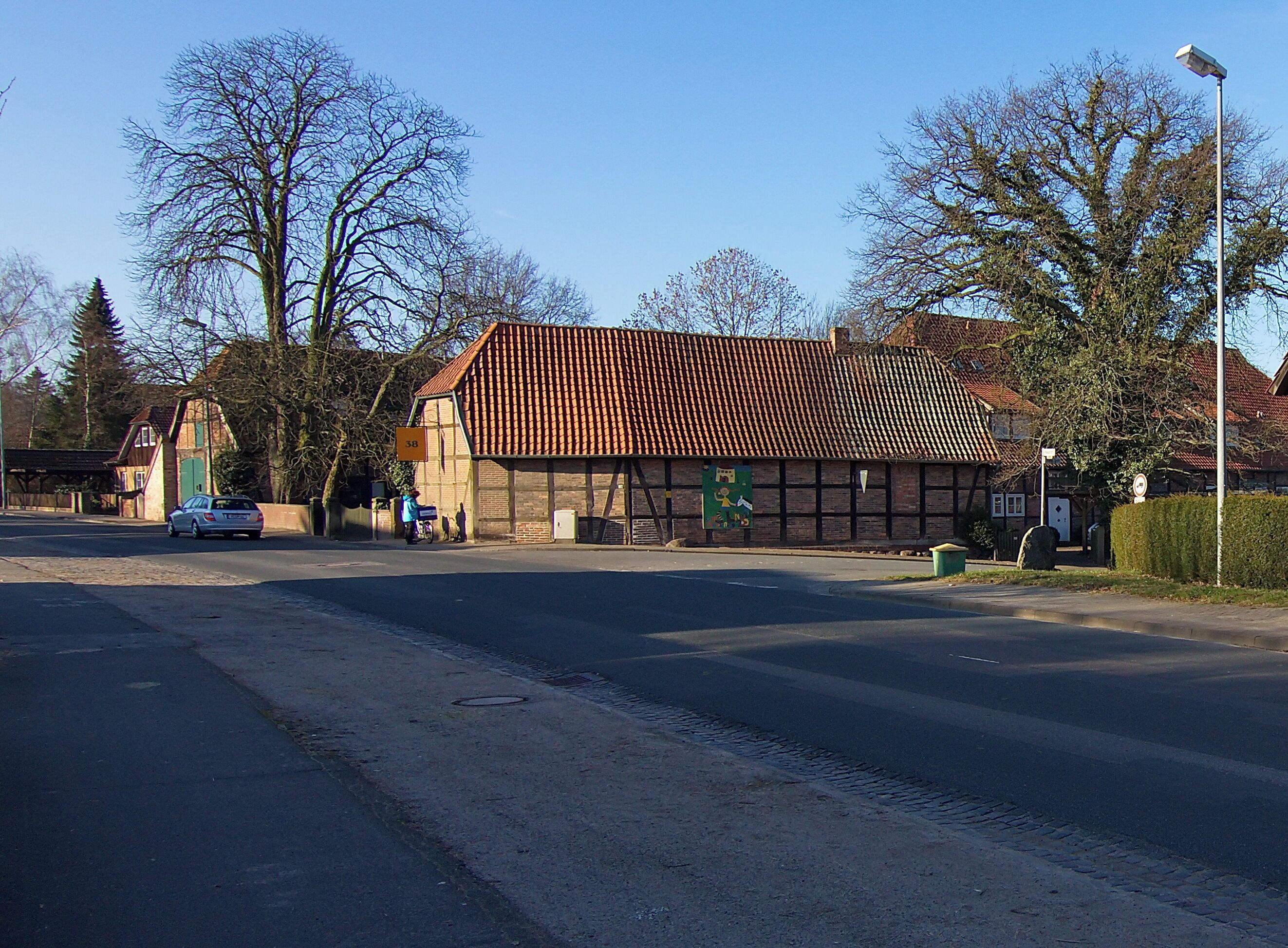 Fachwerk an der Hauptstraße 38 der Farster Bauerschaft (Isernhagen)