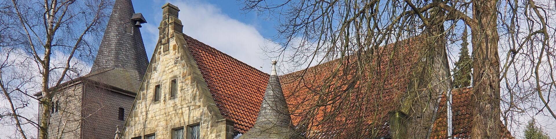 Kirche „Johannes der Täufer“ in Oberg (Ilsede), Niedersachsen, Deutschland