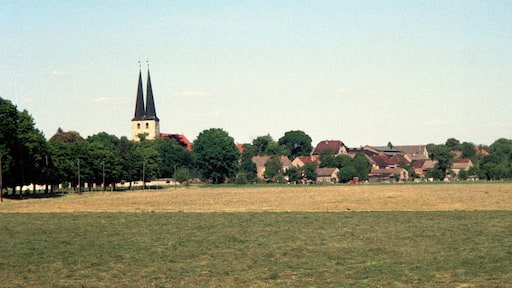 This is a photograph of an architectural monument. It is on the list of cultural monuments of Hadmersleben (Oschersleben), no. 094 95267