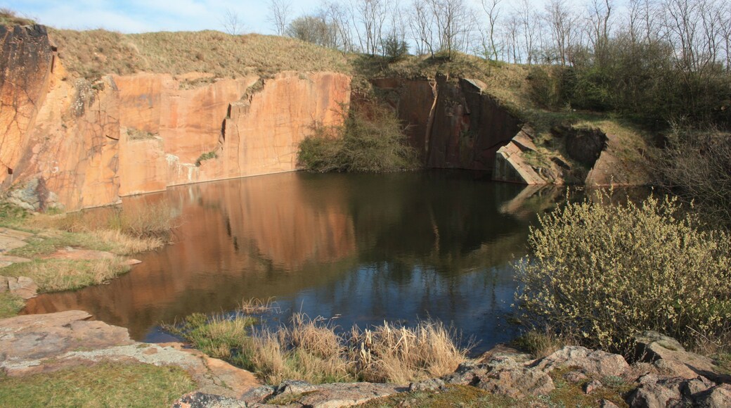 der südliche See in einem alten Steinbruch bei Görbitz, Saalekreis