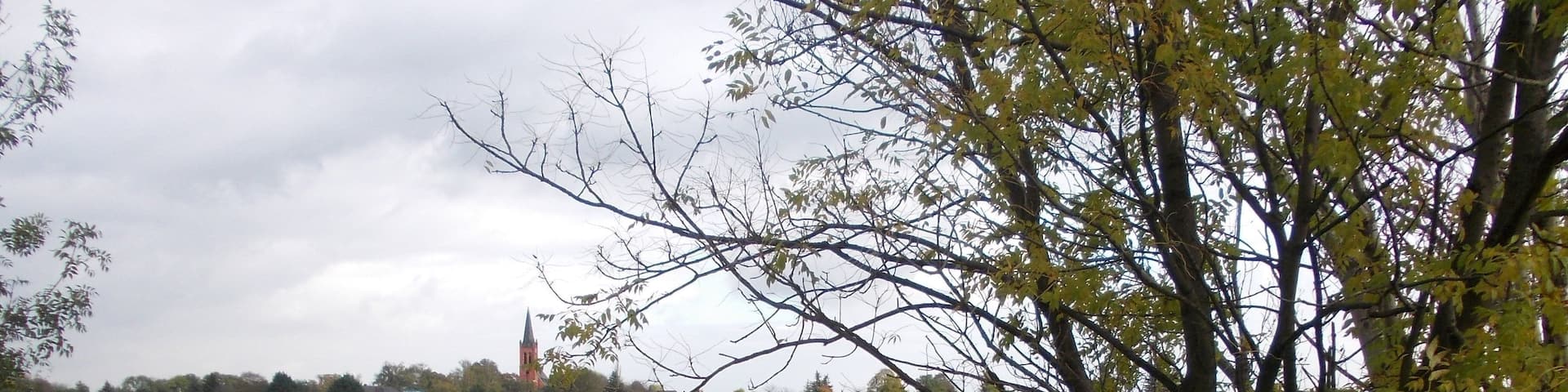 Ziethe river with the village of Thurau (Osternienburger Land, Anhalt-Bitterfeld district, Saxony-Anhalt)