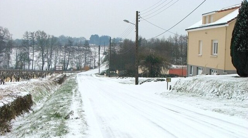 Saint Fiacre sur Maine - rue du manoir sous la neige
