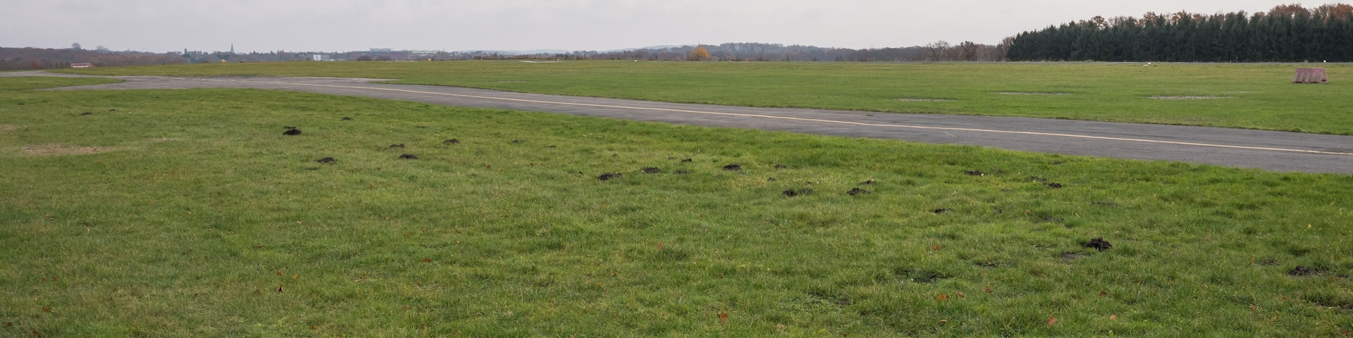 Aerodrome Osnabrück-Atterheide, maneuvering area. Osnabrück, Lower Saxony, Germany