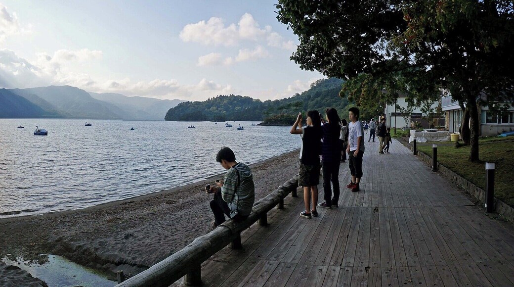 Lake Towada , ๅๅ็ฐๆน