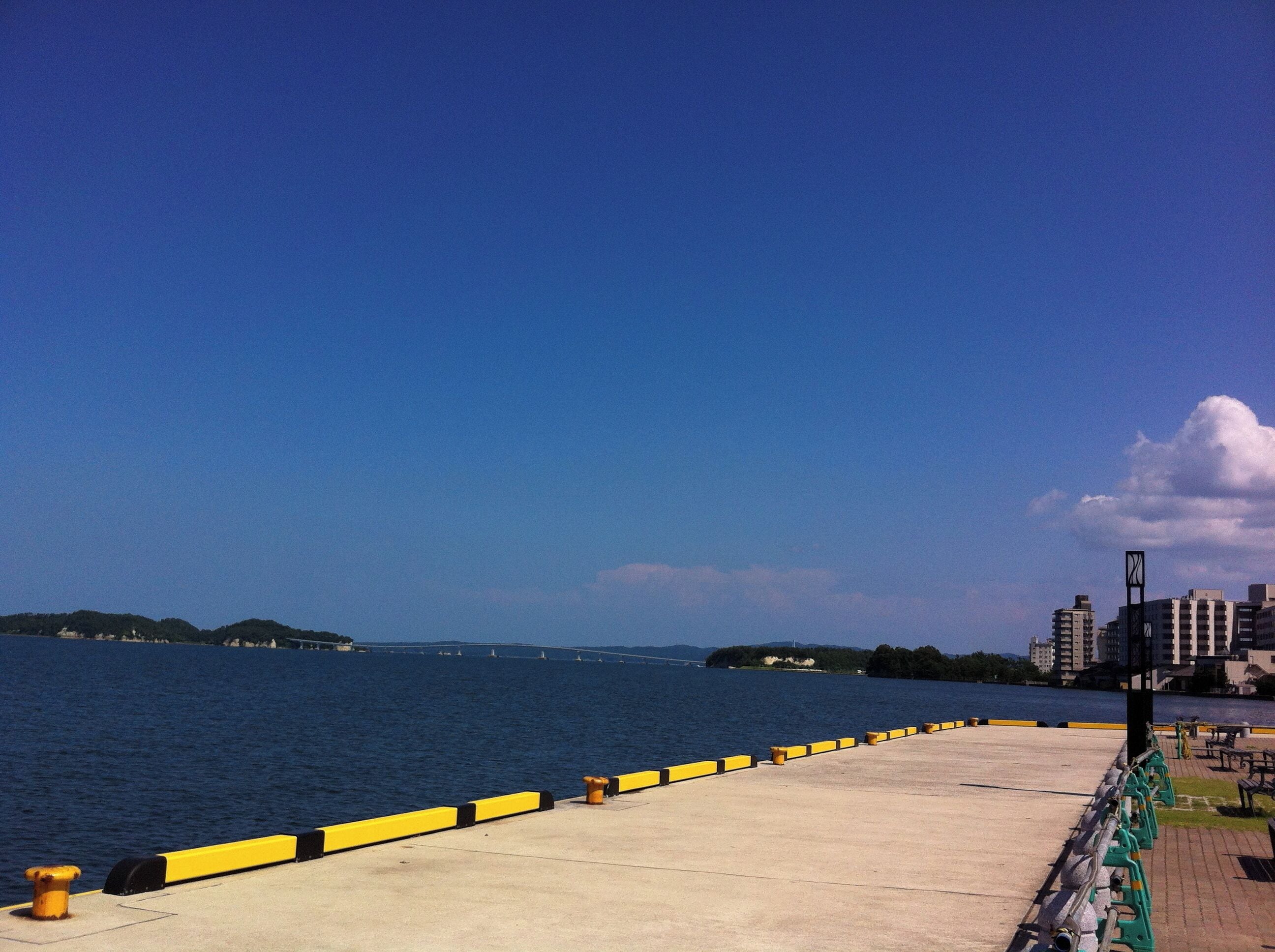 和倉温泉加賀屋横の海