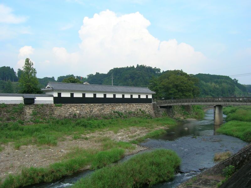 The Hitoyoshi Castle (Tamon-Yagura).