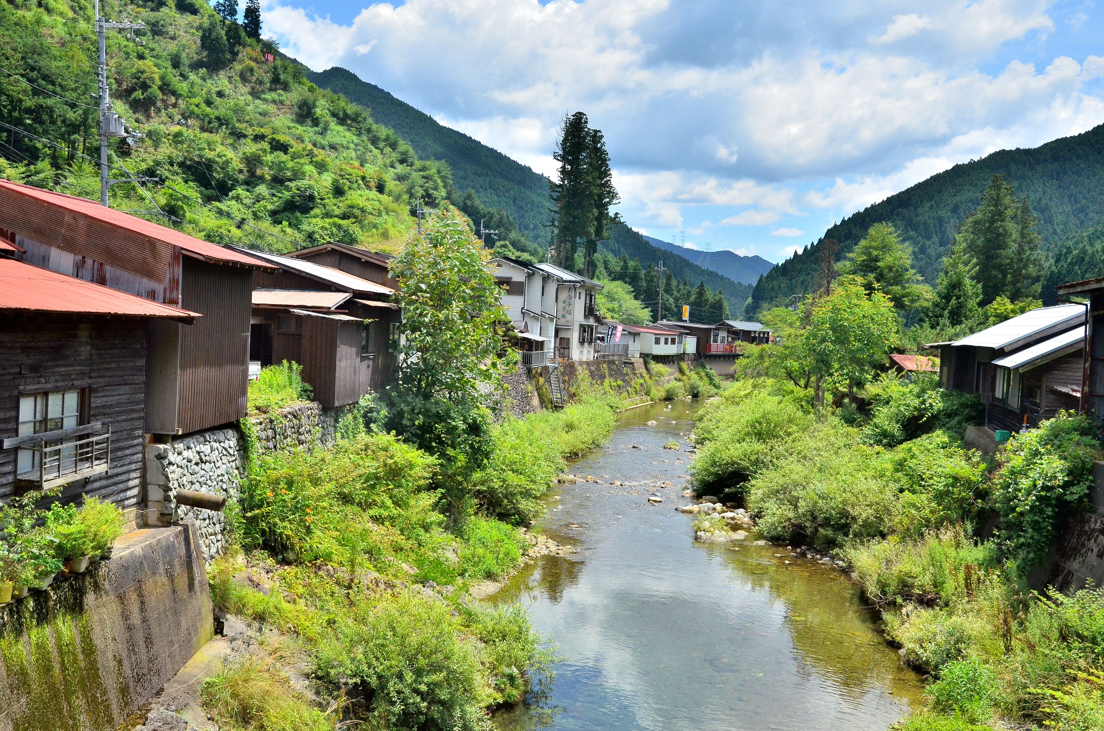 River close to Dorogawa Onsen