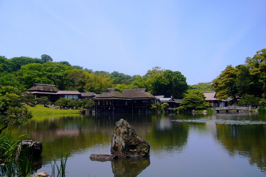 Hikone Castle, Genkyu-en (Garden) -1 (May 2012)